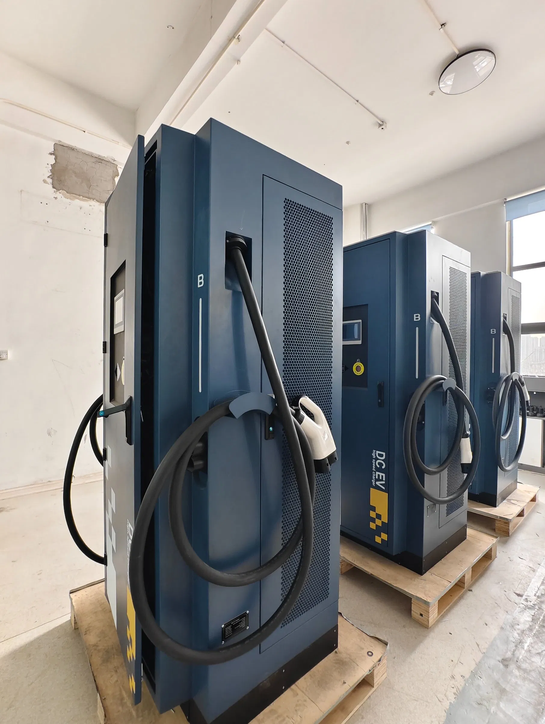 Professional DC EV Charger Charging Station, 360kg, 5m Charging Length