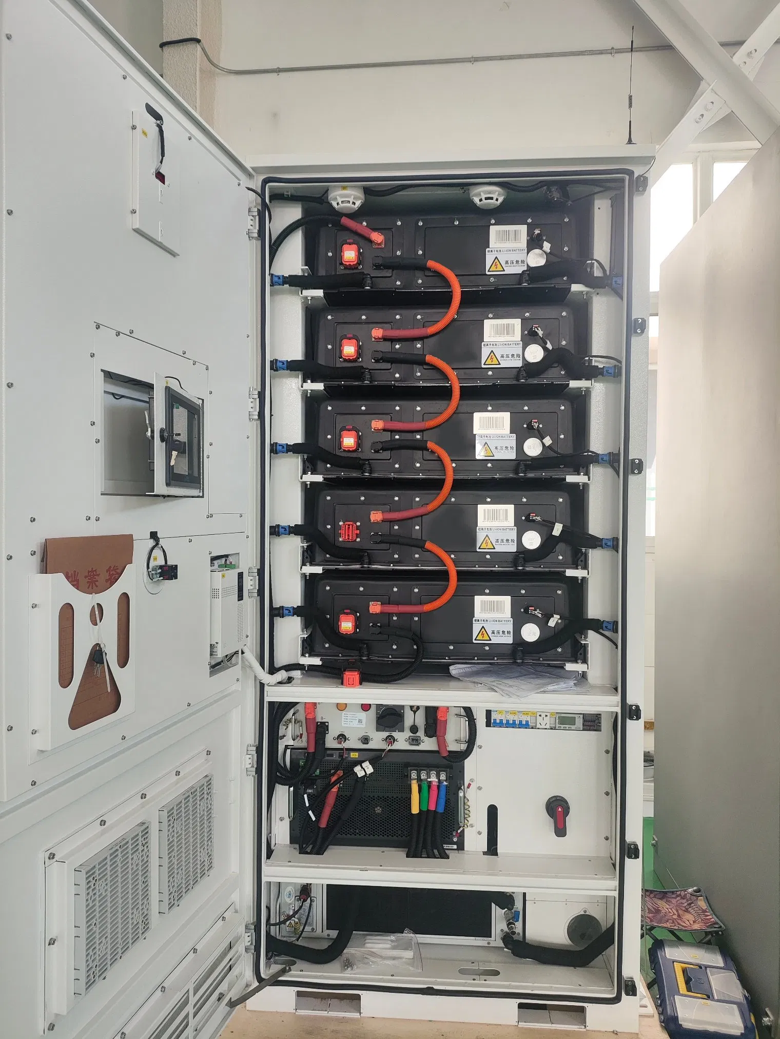 241 Kwh Efficient Energy Solution for Commercial Applications
