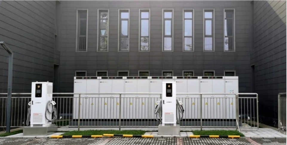 5015 Kwh OEM Energy Storage Solution with Advanced Energy Storage Technology