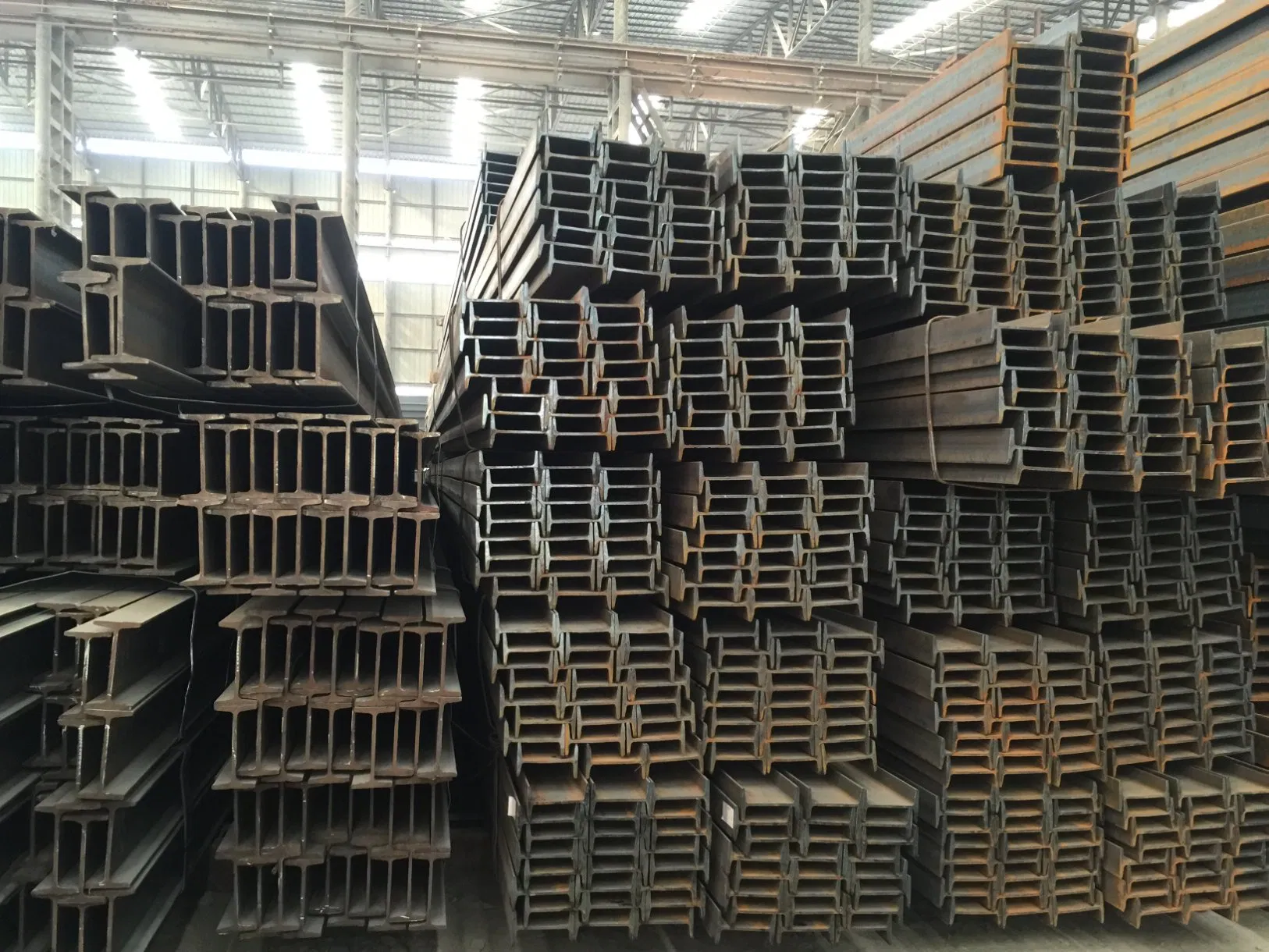 Hot Sell ASTM Hot Rolled Structural Galvanized Steel H Beam I-Beam Steel H-Beams