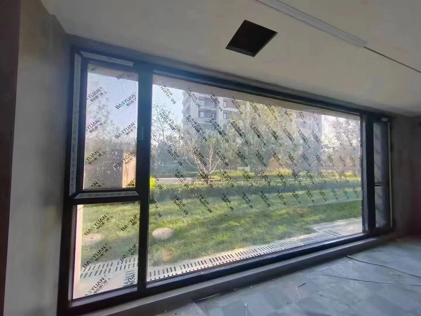 China Supply Home Casement Window Opening Casement Aluminum Alloy Fixed Window for Skylights