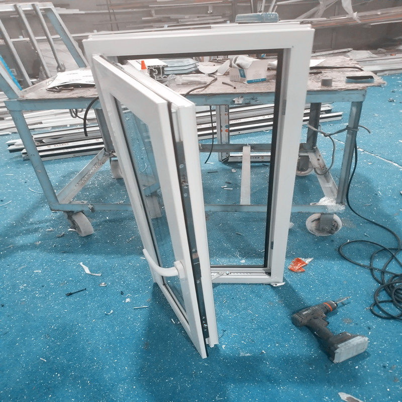 Energy Saving Two Color Co-Extrusion Single Hinge Pane UPVC Casement Window