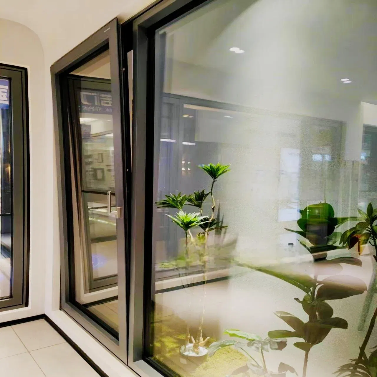 Customized Security Classic Winstar Sichuan, China PVC Side Pressure Sliding Window Home Aluminum Alloy Glass Tilt Turn Double Modern Swing Window