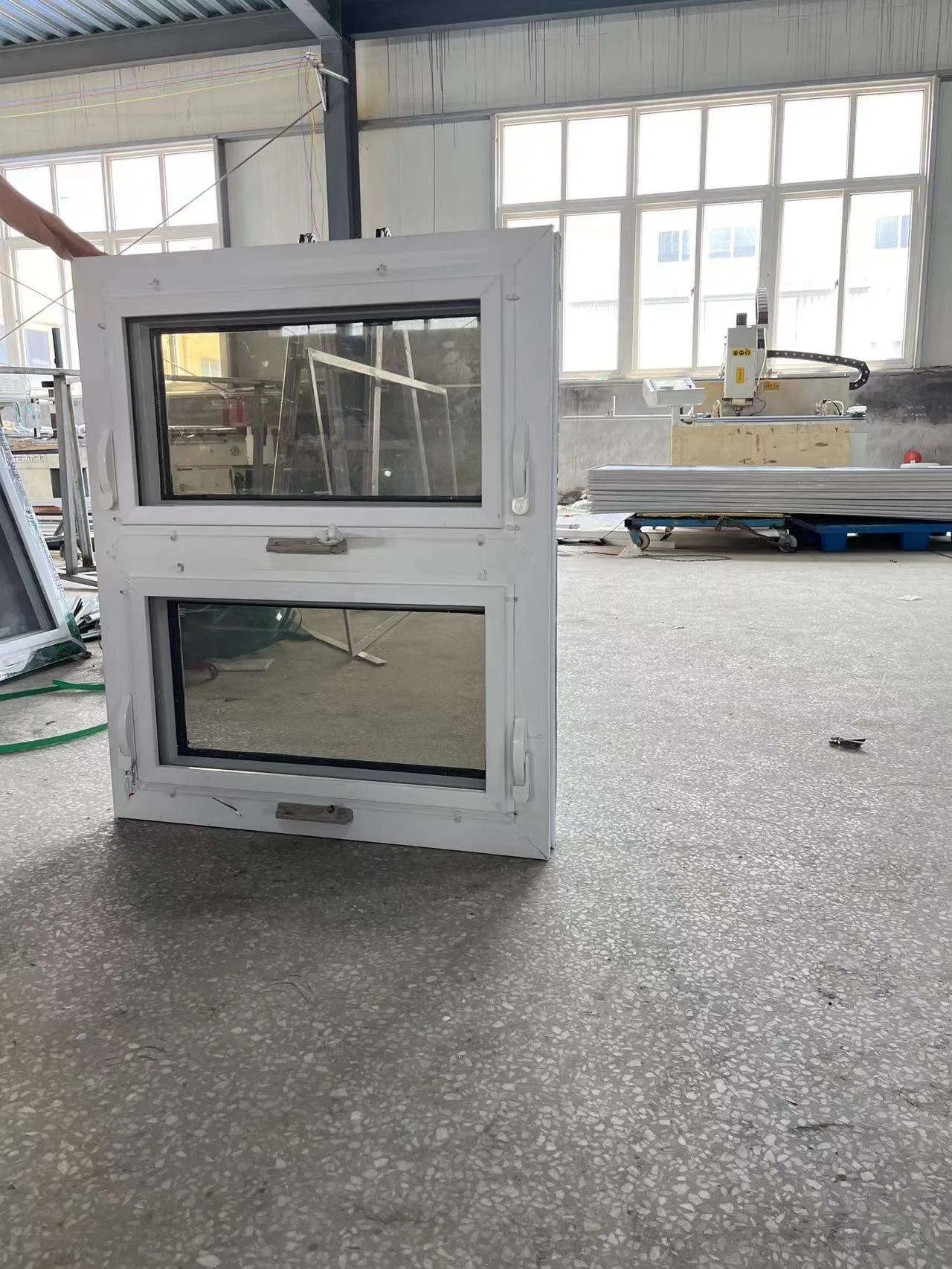 Customized Modern Design Double Glazing UPVC/PVC Awning Transparent Glass Window