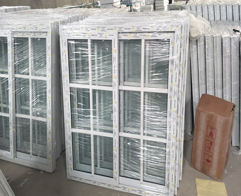 Economical Stylish UPVC Sliding Window with Decorative Grids for Social House
