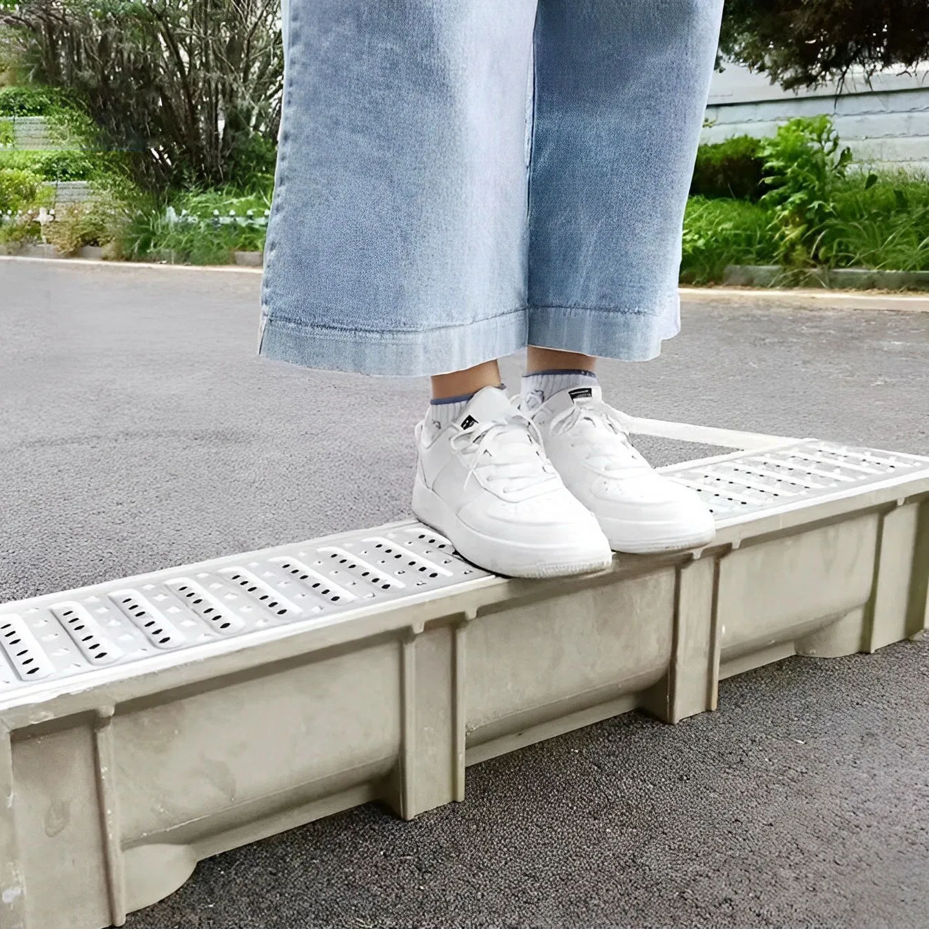 Durable FRP Composite Sewage Drainage Ditch with Protective Cover