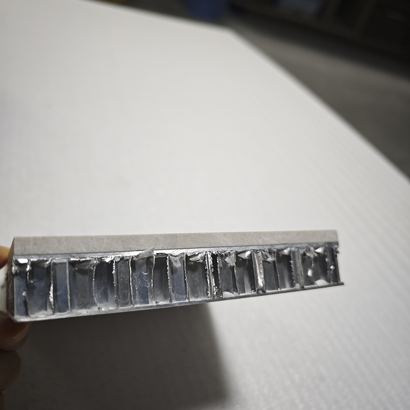 Guangdong Building Materials Thermal Insulation Lightweight 10-Year Warranty Building Facades Composite Stone Honeycomb Panel