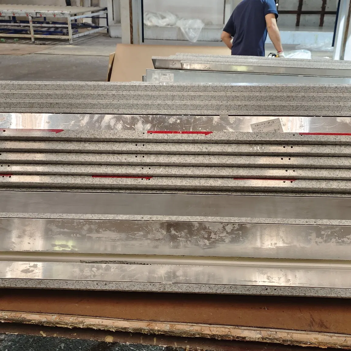 Lightweight Large Format &amp; Flat Surface 5mm Stone Veneer Composite Aluminum Honeycomb Panel for Building Wall Cladding