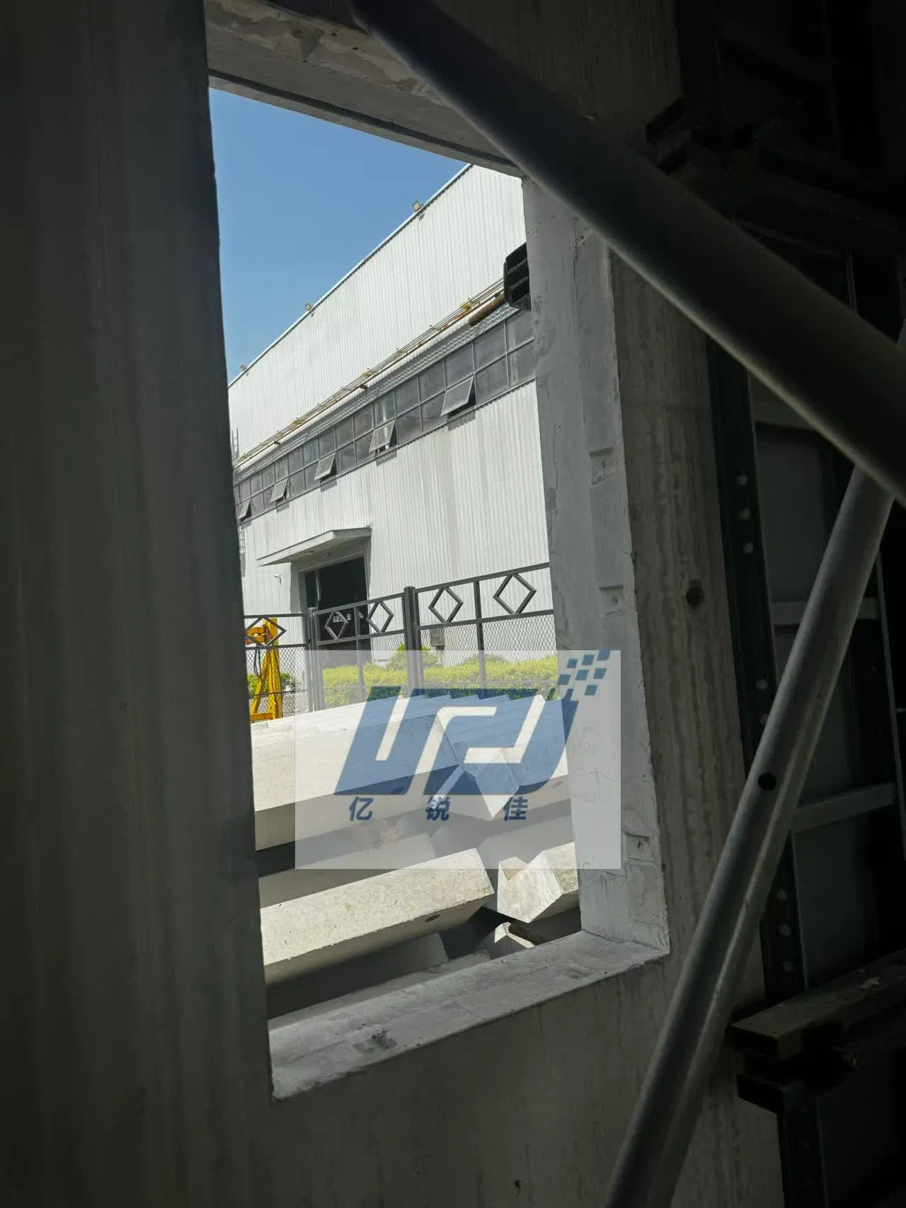 Soundproof Precast Concrete Partition Panels or Houses Solutions for Quiet House Interiors