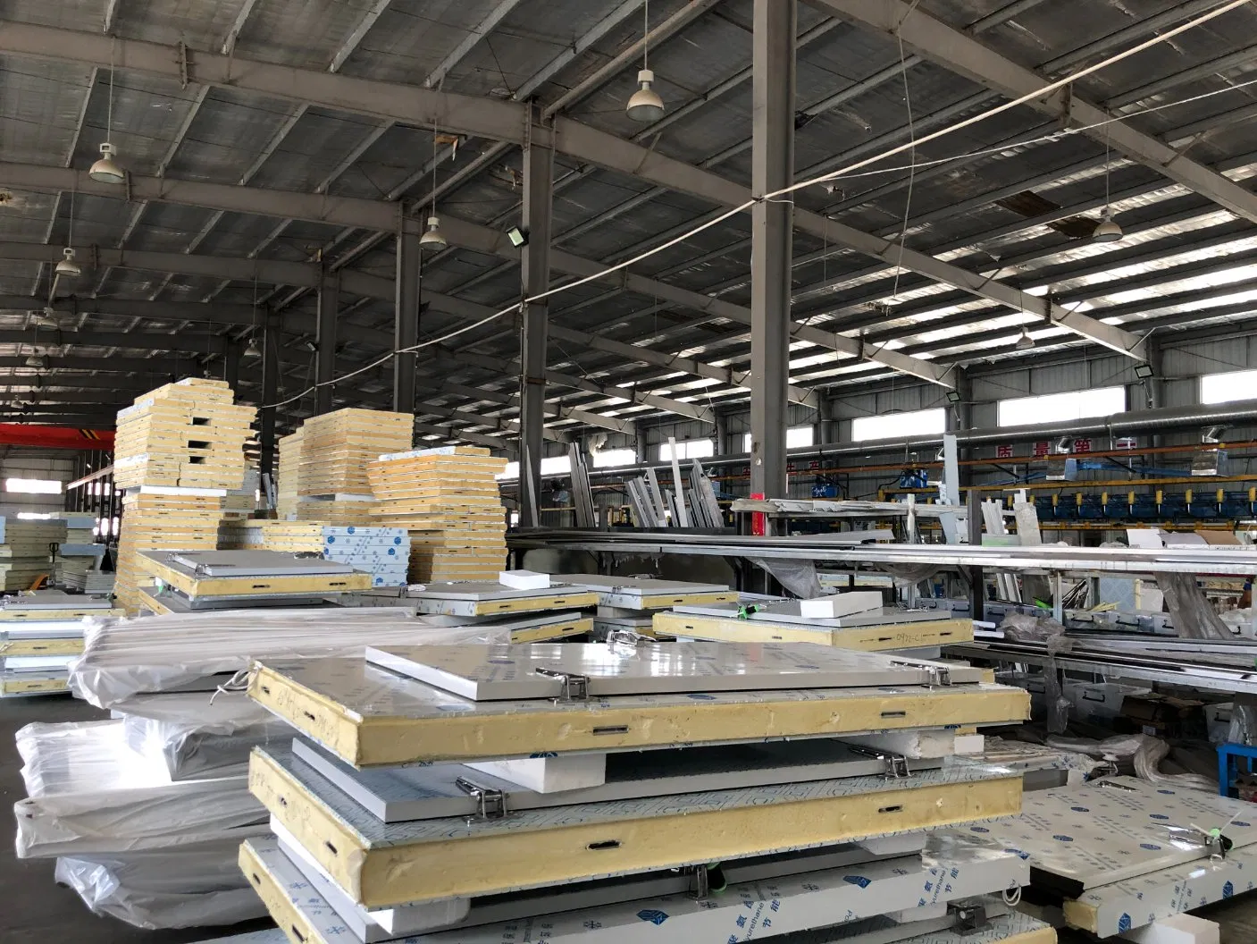 Durable Cold Storage Solutions for Commercial Freezer Applications