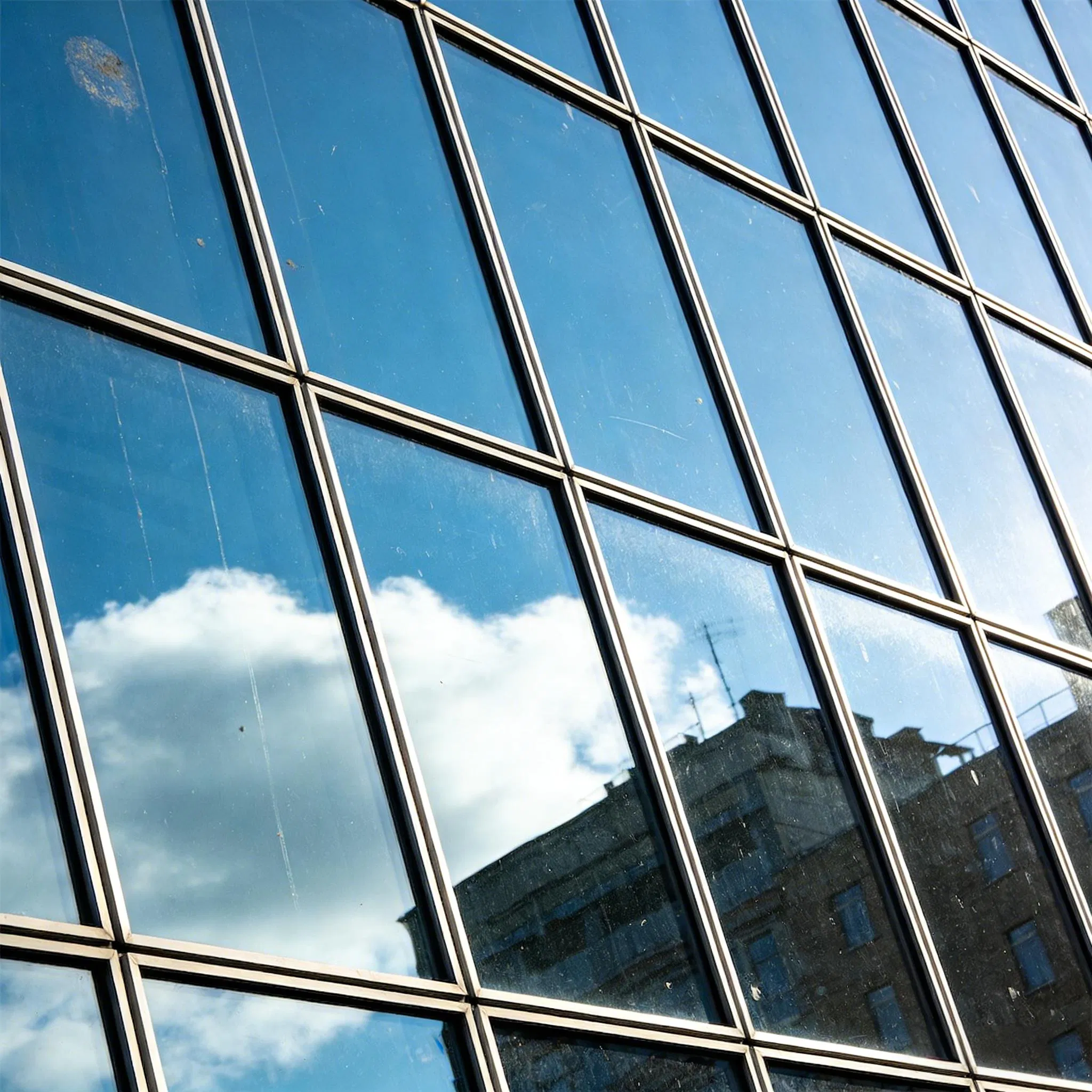 Aesthetic Glass Curtain Wall System with Exposed Frame in Aluminum Alloy