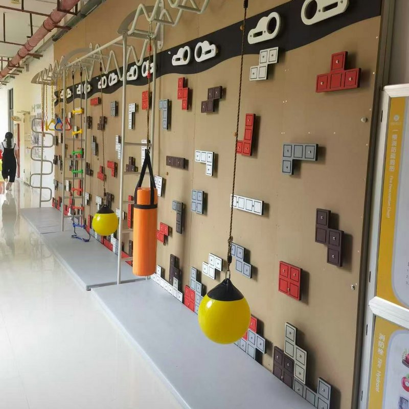 Large Outdoor Climbing Wall, Youth Climbing Physical Fitness Training