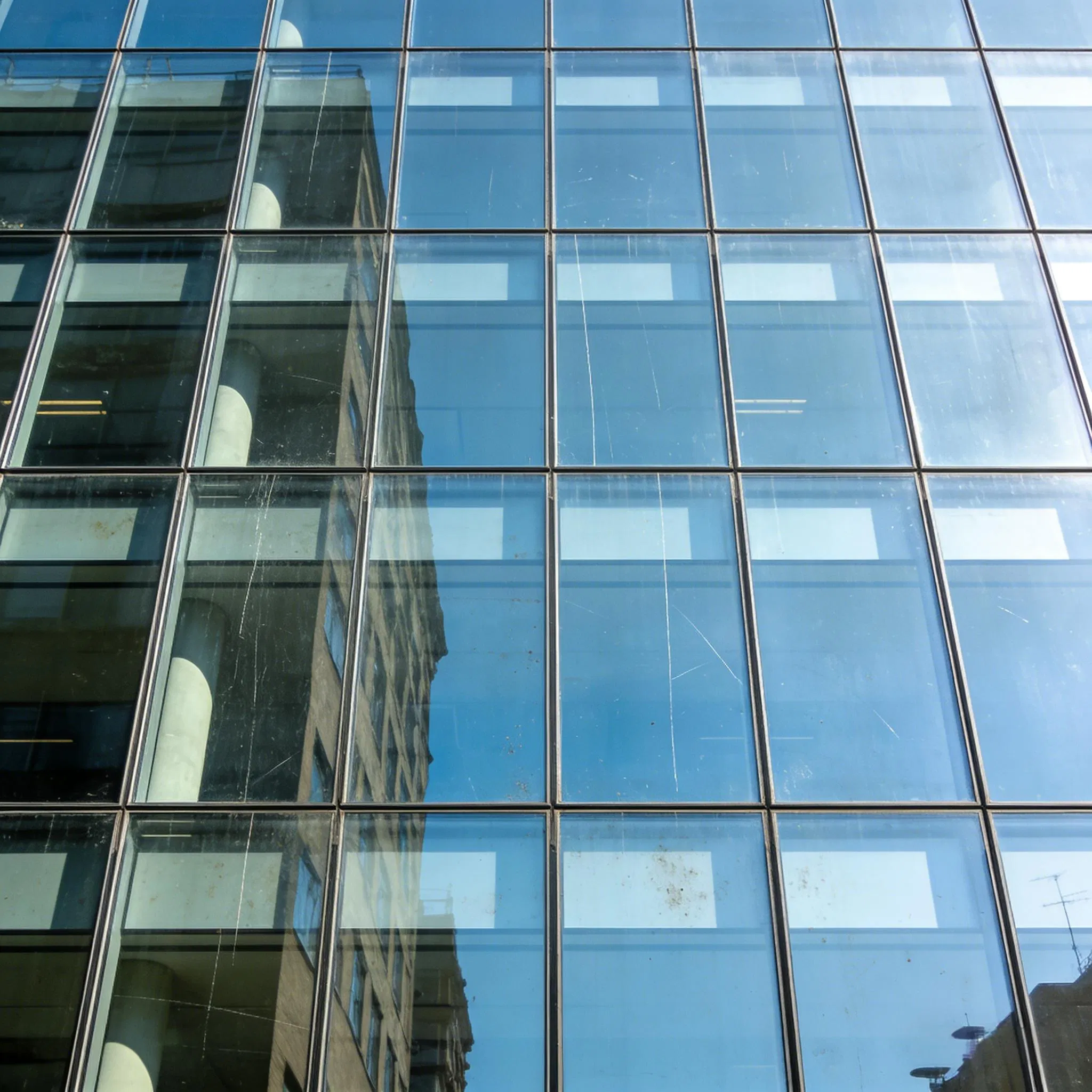 Premium Glass Curtain Wall System with Semi-Hidden Frame Options