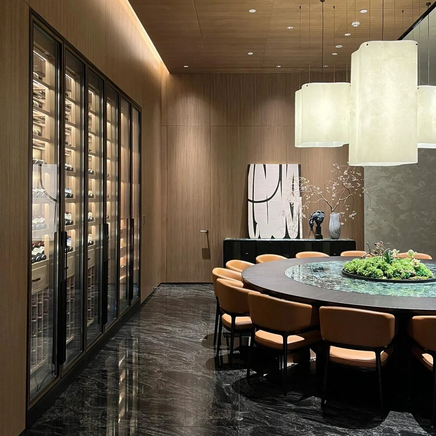 Innovative Wine Storage Solution with Temperature Regulation Technology