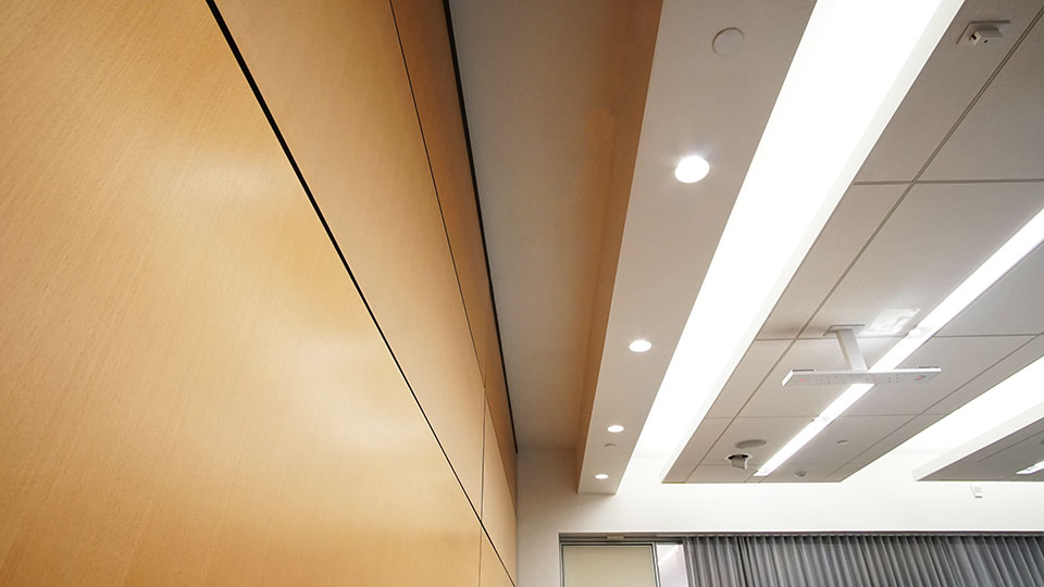 Upward Folding Acoustical Vertically Operable Wall System