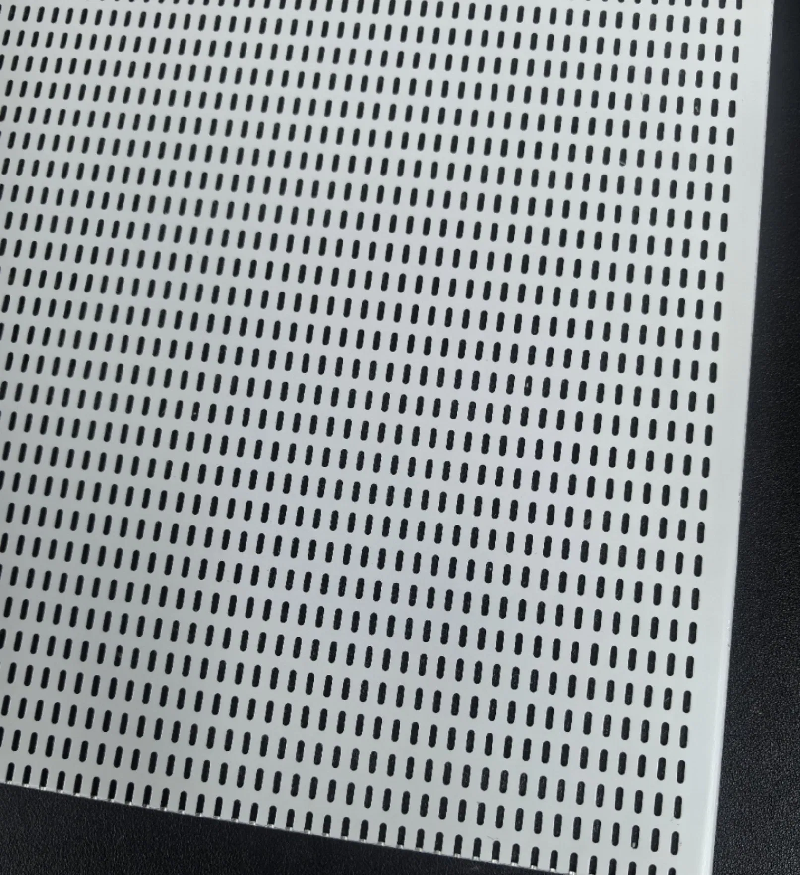 Durable Prefabricated Wall Solutions with Custom Sizes and Colors