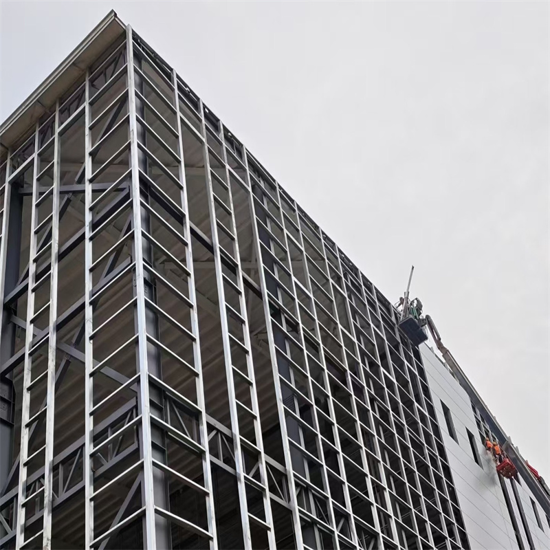 Durable Steel Frame Solutions for Prefabricated Factory Hangars