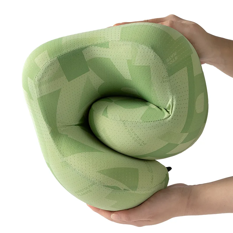 Travel Pillow Detail 8