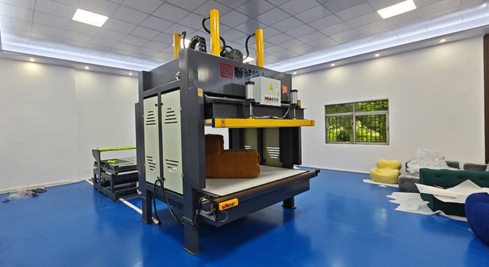 OEM furniture supplier Hee Living quality manufacturing workshop