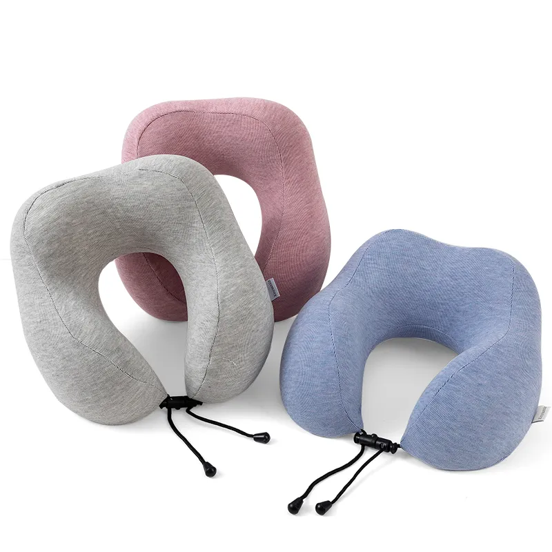 Travel Pillow Detail 1