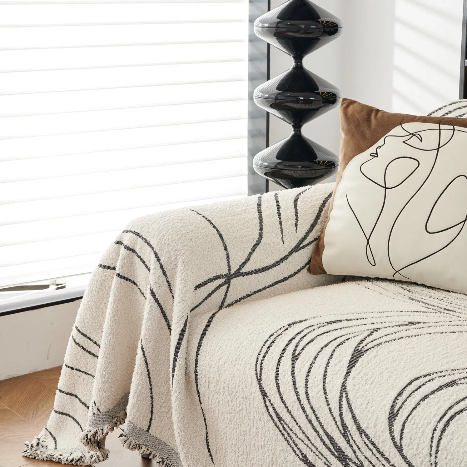 Fine Durable and Stylish Anti Cat Scratch Four Season Universal Two-Sided Sofa Towel Cover