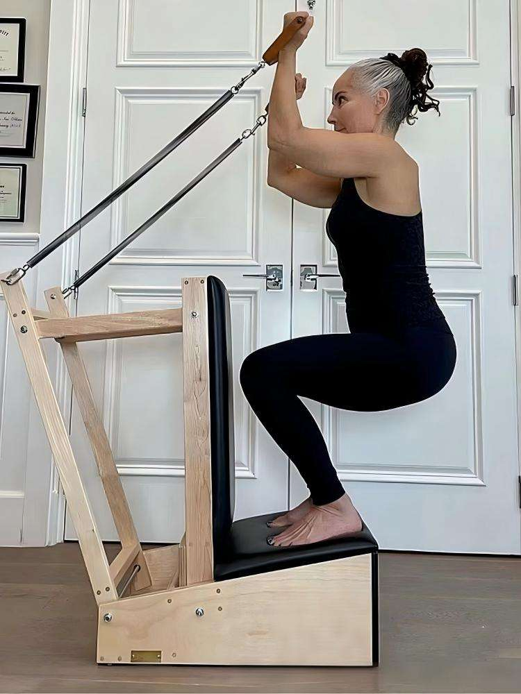 Commercial Fitness Equipment Maple Stretching Arm Chair Sit-UPS Training for Yoga Studios