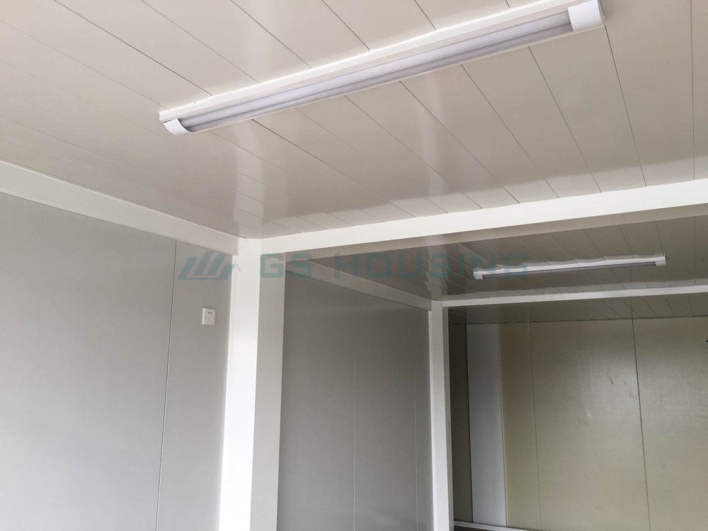 Customized CAD/3D One-Stop Solution Steel Structure Living Worker Camping Prefabricated Container House Prefab Villa Prefabricated House