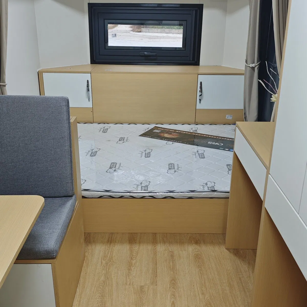 Luxury Capsule Hotel at Rock-Bottom Price, Prefabricated Smart Mobile Modern Modular Housing