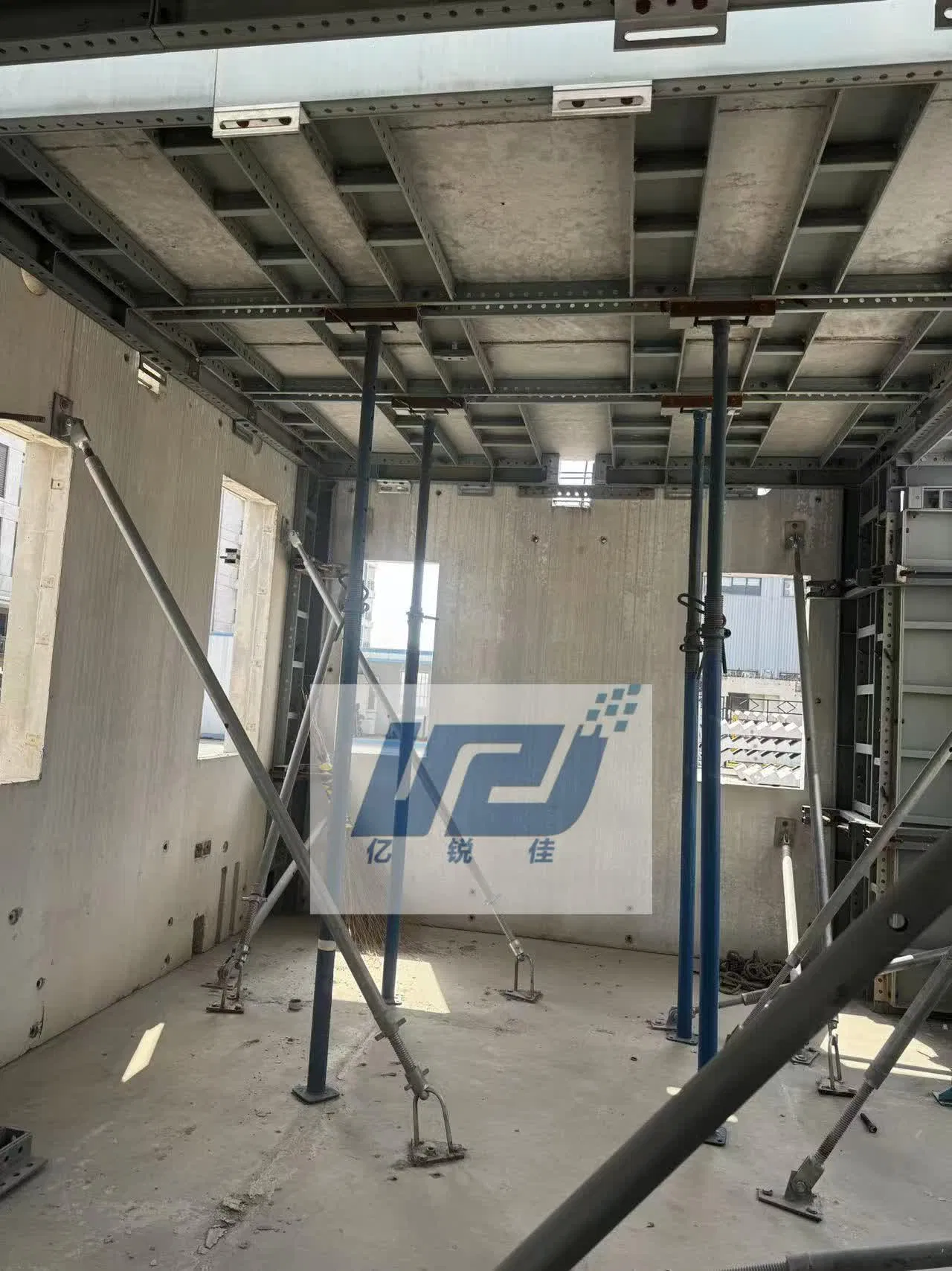 Eco-Friendly Sandwich Panels for Sustainable Construction Modular House