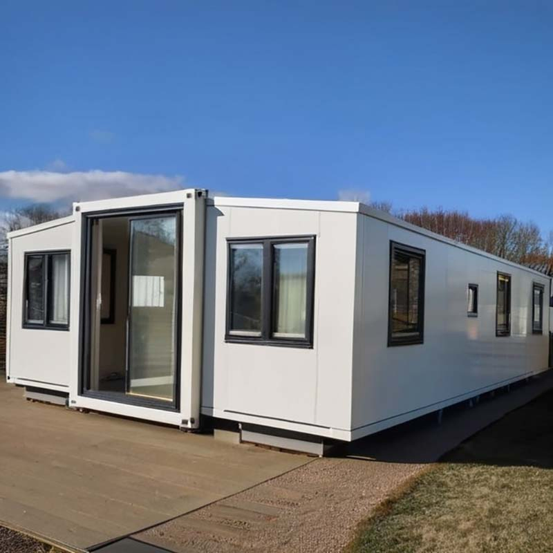 Smart Prefabricated 40FT Expandable Container House for Modern Families