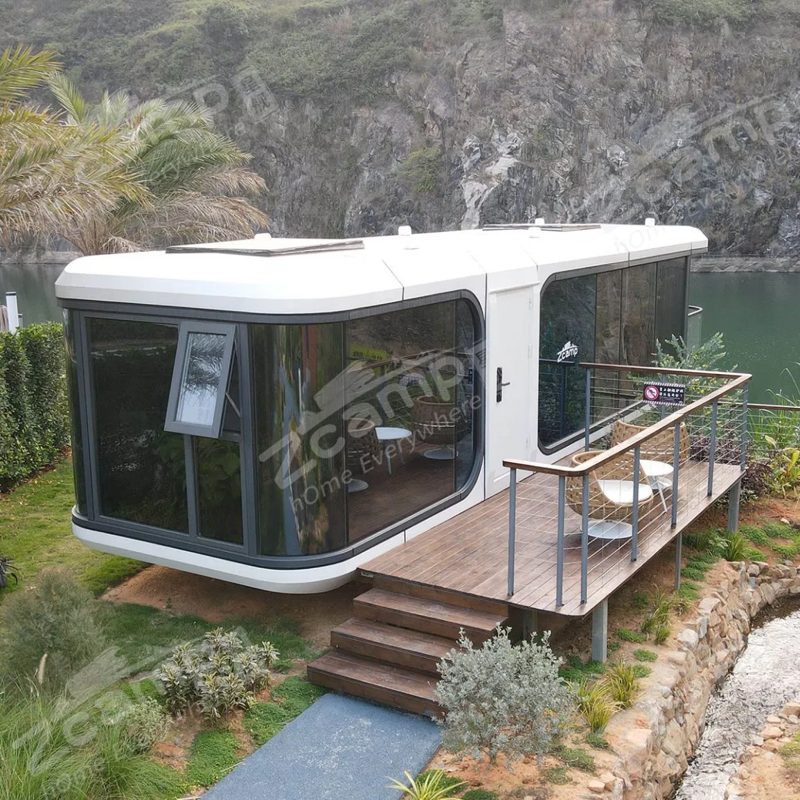 Space Capsule Space Capsule House Luxury Space Capsule for Desert Glamping Base Accommodation