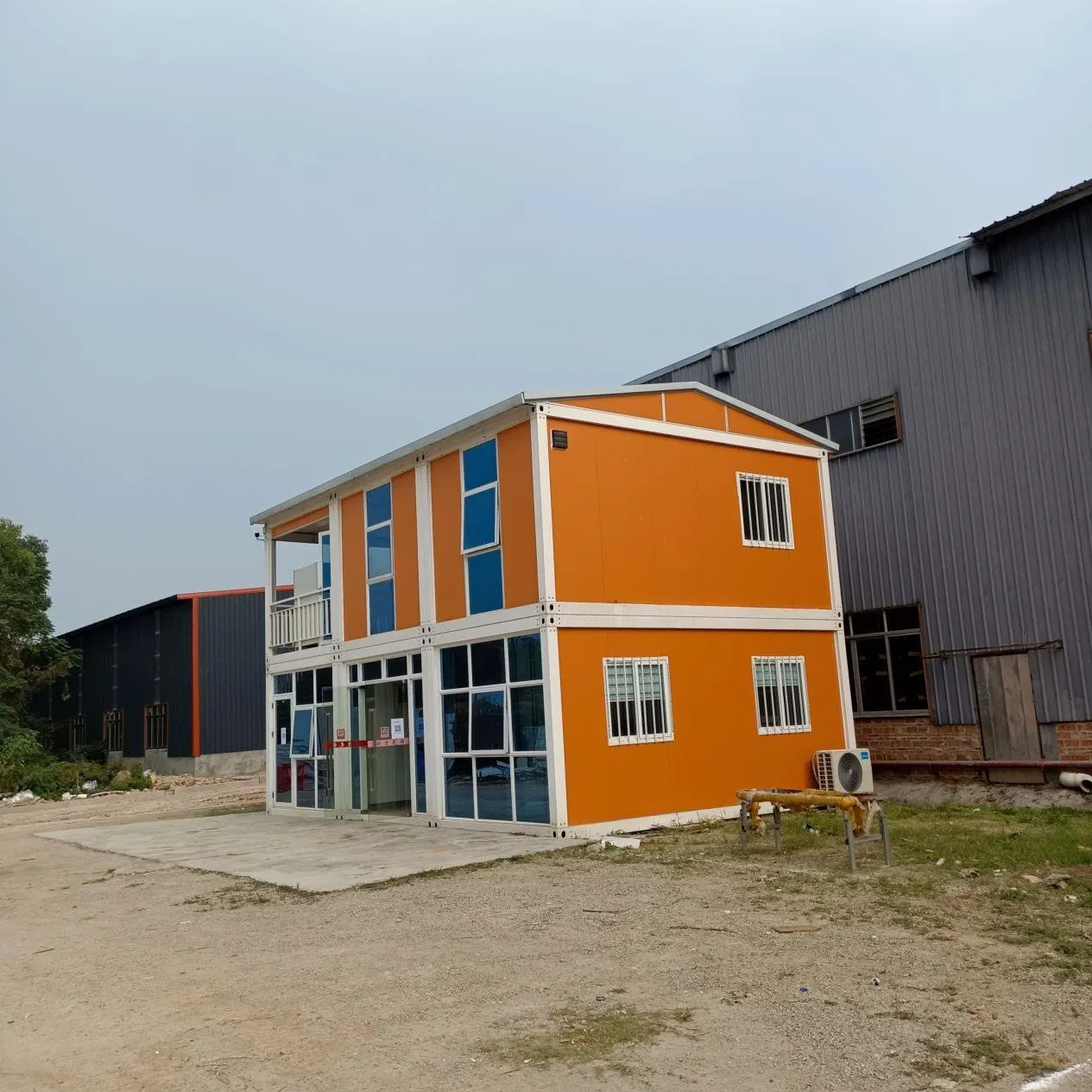 Home Prefab Container House Mobile Tiny House Shipping Container House Glass Container House Toilet House Office Steel Structure Factory Prefabricated Container