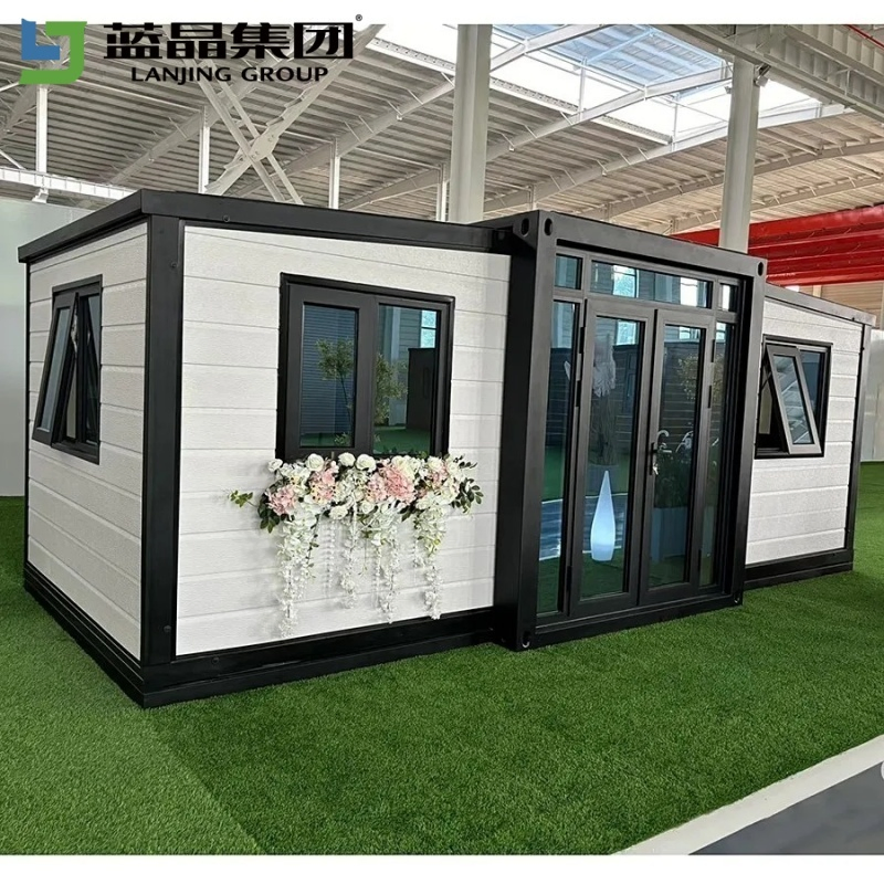 20FT 40FT Portable Mobile Prefab Prefabricated Office Modular Luxury Villa Foldable Expandable Living Container House Steel Building for Sale