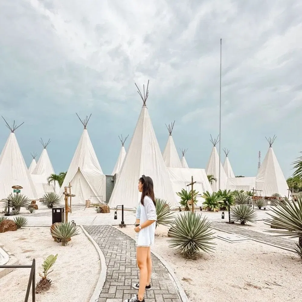 Waterproof Teepee Luxury Hotel Restaurant Glamping Safari Tents for Sale