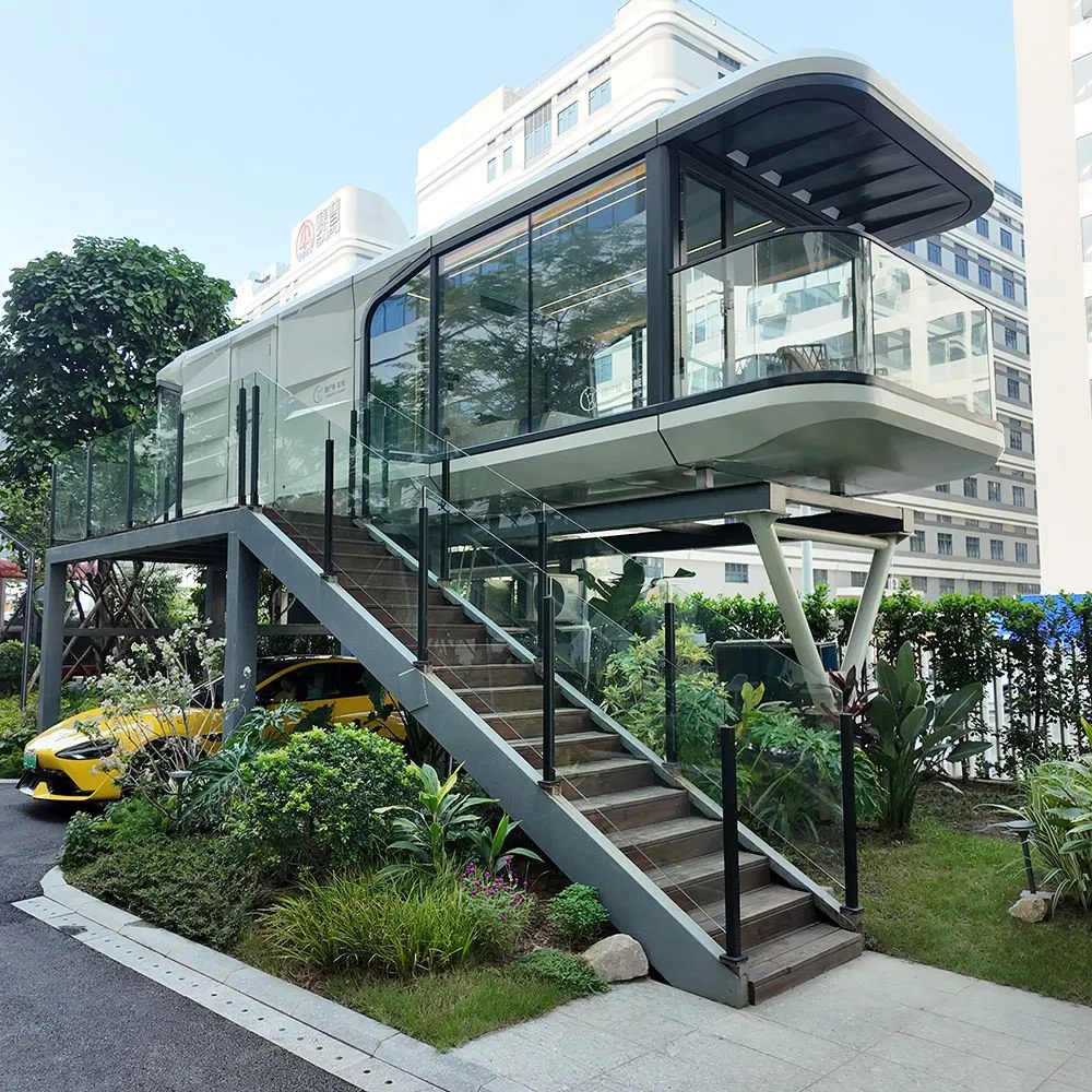 Space Capsule Space Capsule House Luxury Space Capsule for Desert Glamping Base Accommodation