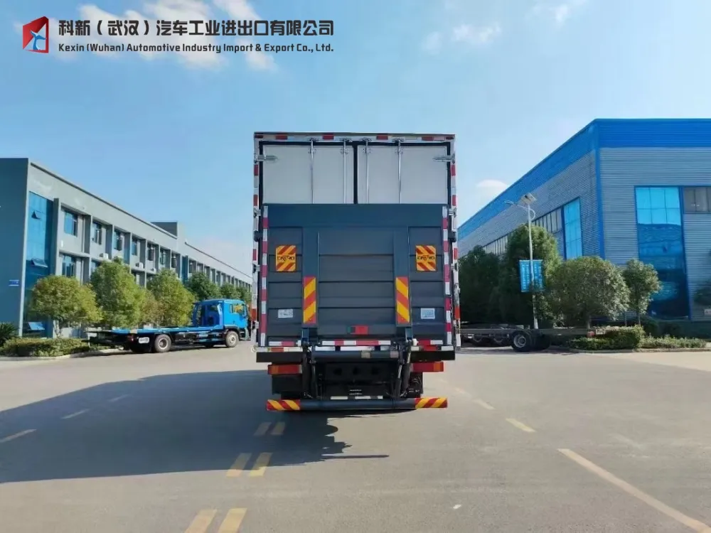 Heavy-Duty Truck View 2