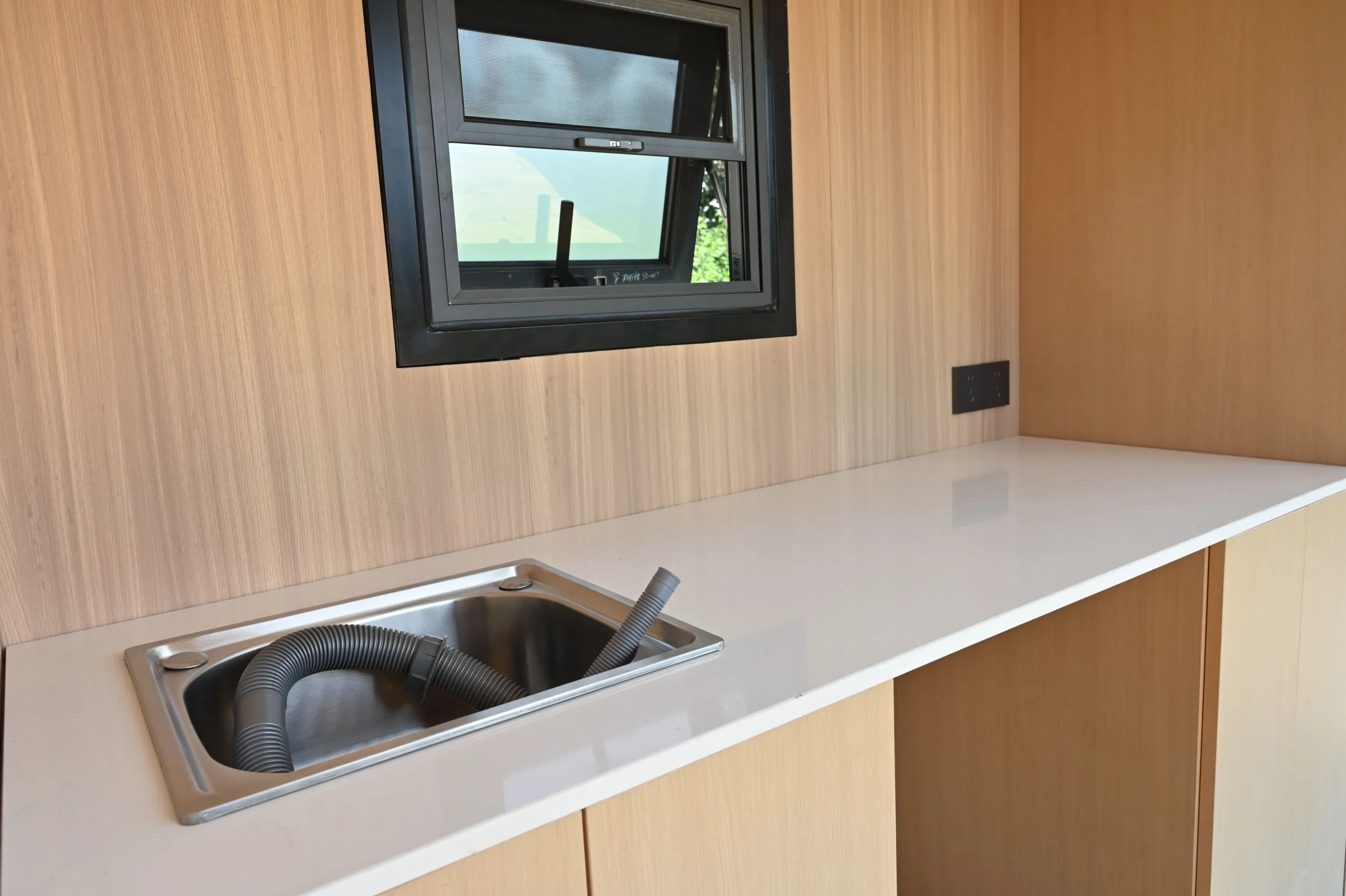 Sustainable Low Impact Tourism Cabin Prefabricated House Modular House