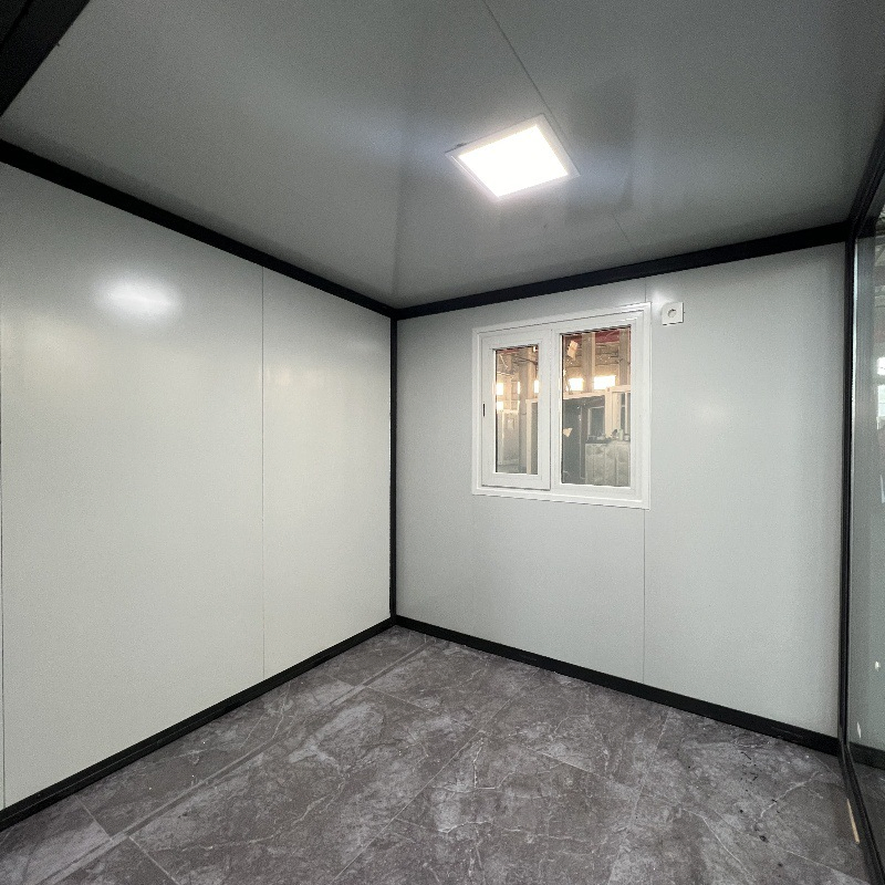 Prefabricated Foldable Container Home: Eco-Friendly Modular Home for Remote Accommodation Offices