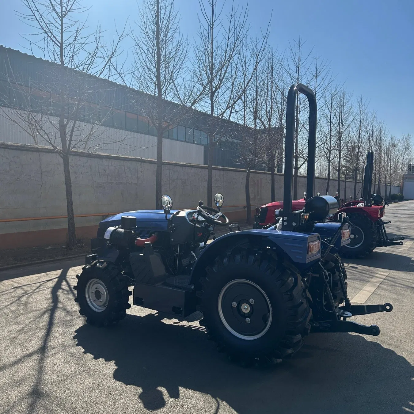 China-Made 4WD 80HP Minitractor with Full Hydraulic Steering System