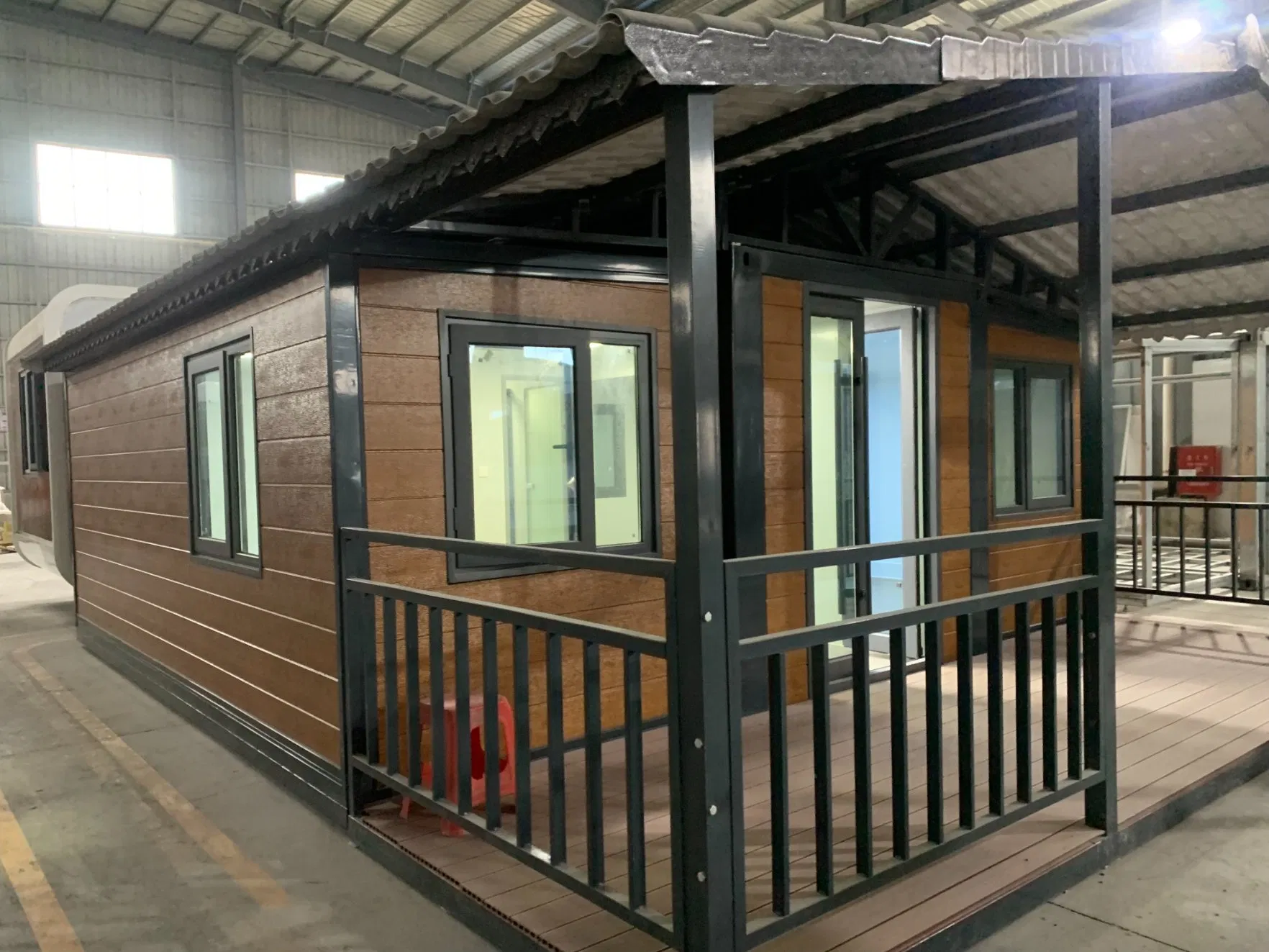 Prefabricated Modular Steel 20FT Tiny Extendable Smart Container House