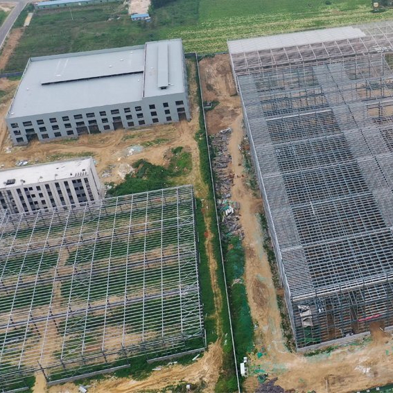 Lightweight Metal Frame Building for Efficient Storage Solutions