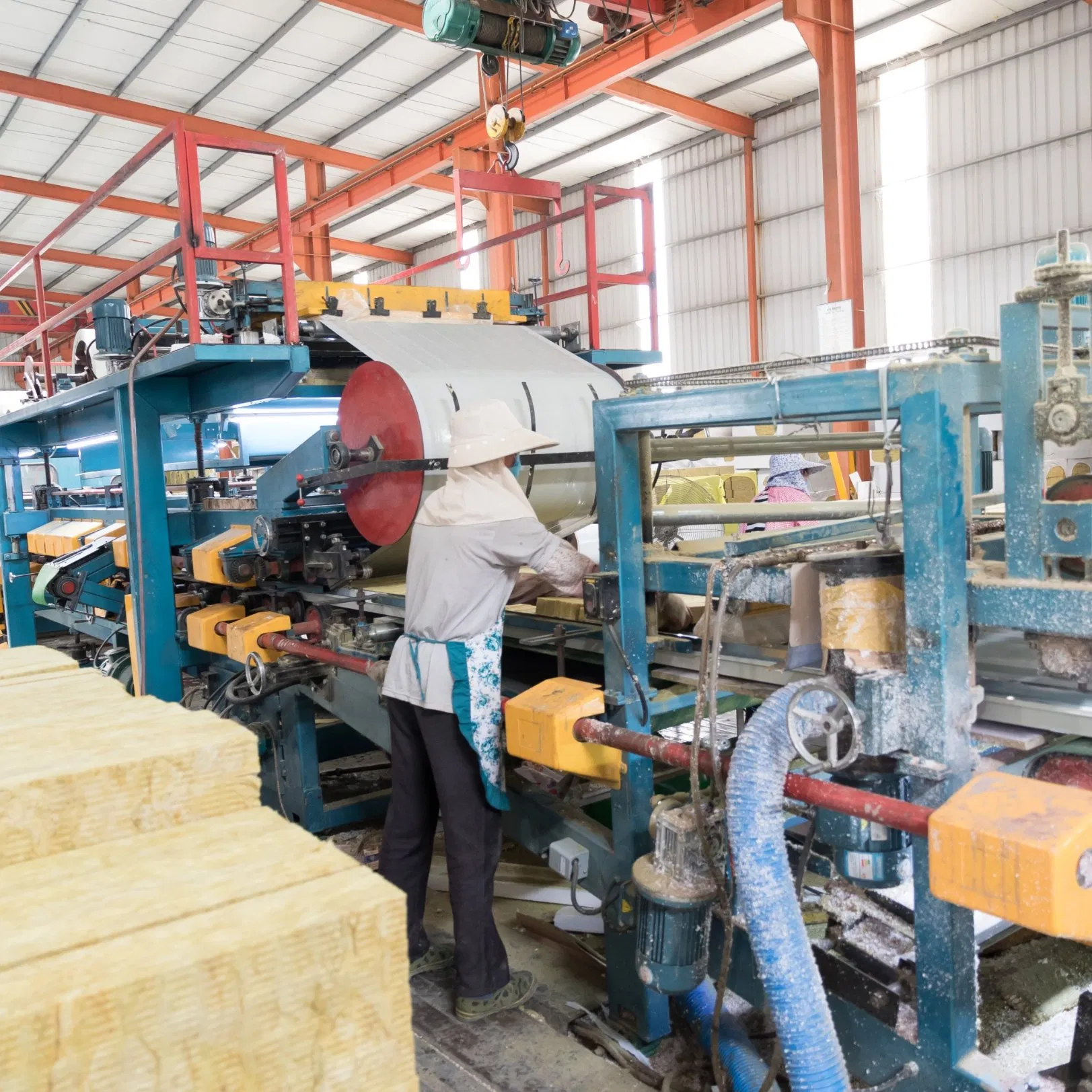 Steel Shed Metal Construction Frame House Prefabricated Expandable Steel Structure House