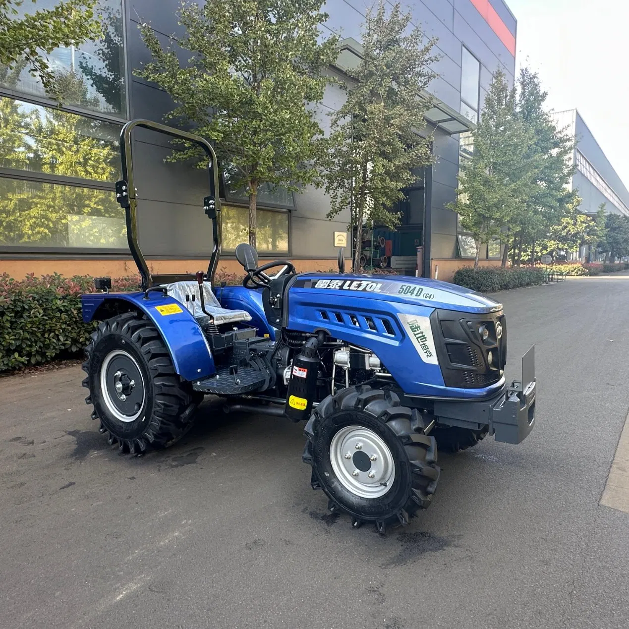 China-Made 4WD 80HP Minitractor with Full Hydraulic Steering System