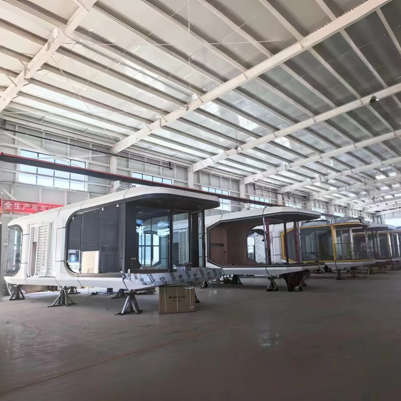 Container House Portable Modular Prefabricated Luxury Steel Structure Mobile Building Space Capsule