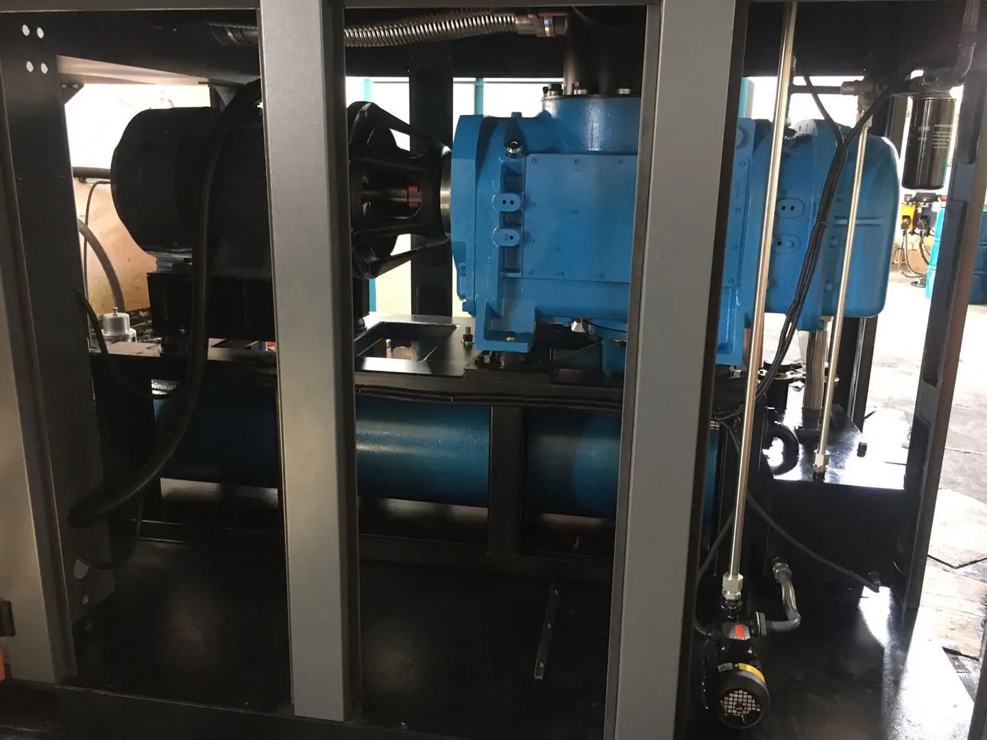 Industrial screw vacuum pump installation