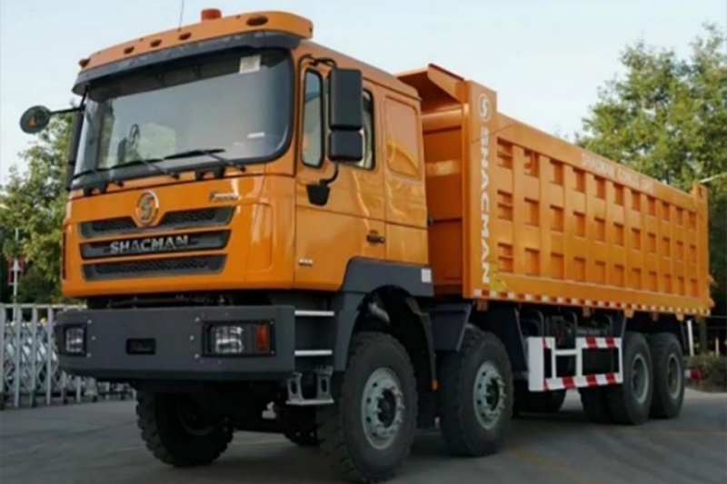 dump truck detail 9