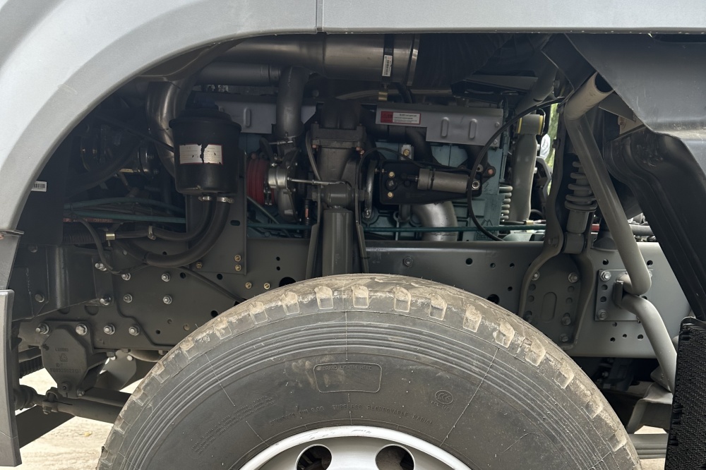 tractor truck detail 4