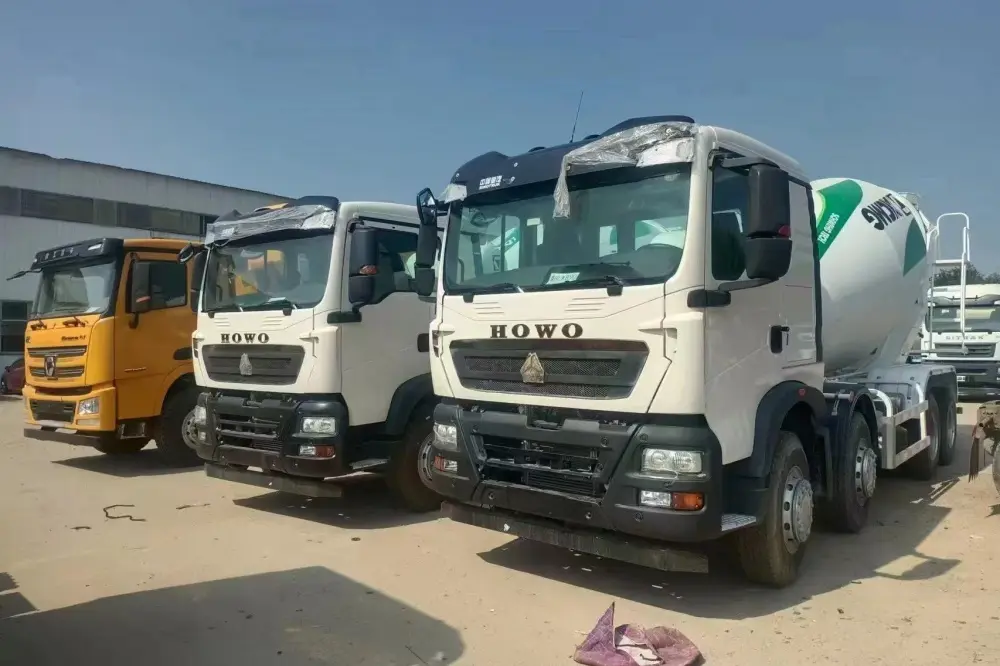 China Mobile Heavy-Duty Sinotruk HOWO 6*4 /8*4 Mixer 8 10 12 14 16 18 20 Cbms Mixer Truck Variable Capacity on-Site Hydraulic Discharge Drum Mixing Concrete