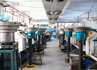 Workshop operation in HOONSUN cable gland plant