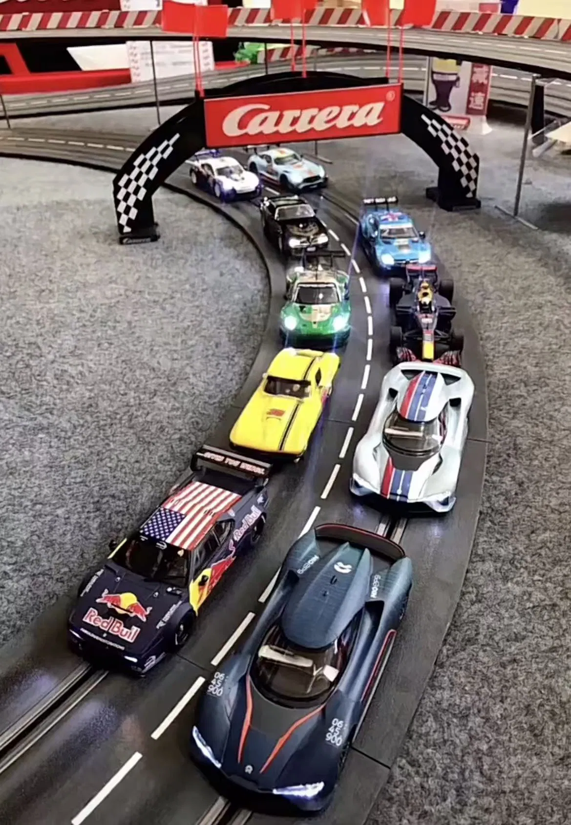 Commercial Large Scale Track Racing Set Multi-Player Electric Slot Car Game for Mall Amusement Parks